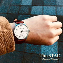 画像をギャラリービューアに読み込む, Authentic Round 36mm アラビアインデックス ホワイトダイヤル ブラウンスムースレザー