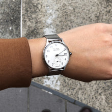 画像をギャラリービューアに読み込む, Authentic Round 36mm アラビアインデックス ホワイトダイヤル ステンレスメッシュベルト