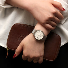 画像をギャラリービューアに読み込む, Authentic Round 36mm アラビアインデックス ホワイトダイヤル ステンレスメッシュベルト