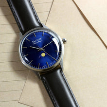 画像をギャラリービューアに読み込む, Classic Moonphase 36mm ムーンフェイズ バーインデックス ブルーダイヤル ブラックスムースレザー